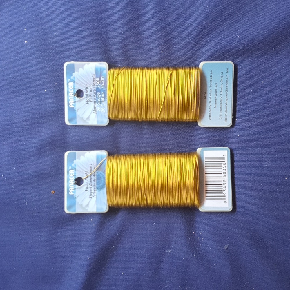 Floral wire bundle